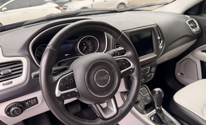 Jeep COMPASS LONGITUDE 2.0 4x4 Dies. 16V Aut. 2020 Flex-3