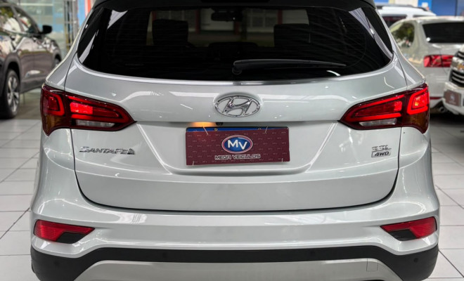 Hyundai Santa Fe/GLS 3.3 V6 4X4 Tiptronic 2019 Gasolina-5