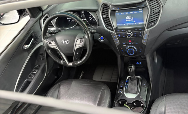 Hyundai Santa Fe/GLS 3.3 V6 4X4 Tiptronic 2019 Gasolina-7