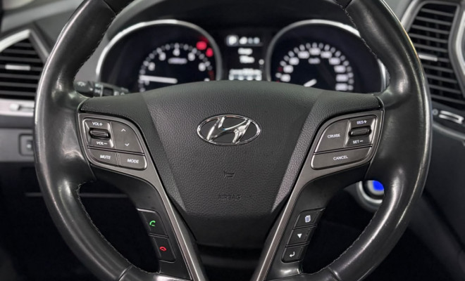 Hyundai Santa Fe/GLS 3.3 V6 4X4 Tiptronic 2019 Gasolina-8