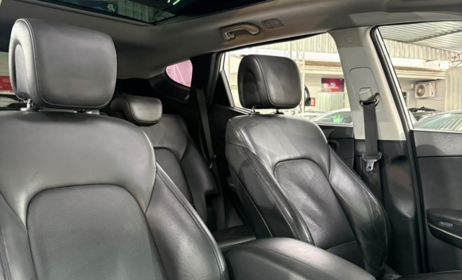 Hyundai Santa Fe/GLS 3.3 V6 4X4 Tiptronic 2019 Gasolina-13