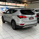 Hyundai Santa Fe/GLS 3.3 V6 4X4 Tiptronic 2019 Gasolina-4