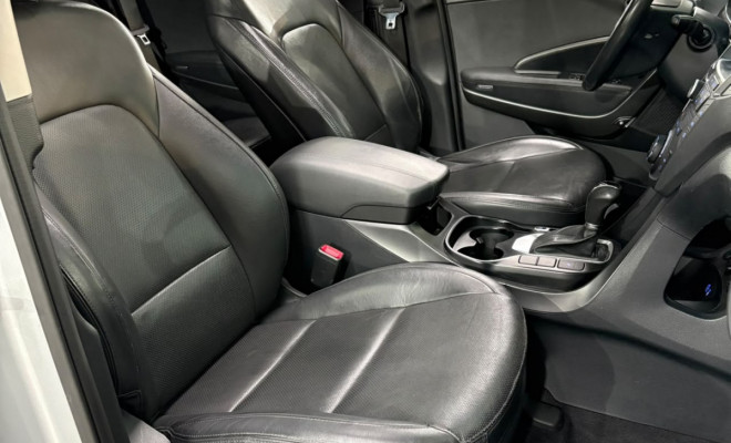 Hyundai Santa Fe/GLS 3.3 V6 4X4 Tiptronic 2019 Gasolina-14