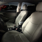 Hyundai Elantra GLS 1.8 16V Aut. 2012 Gasolina-8