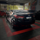 Hyundai Elantra GLS 1.8 16V Aut. 2012 Gasolina-1