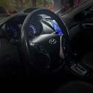 Hyundai Elantra GLS 1.8 16V Aut. 2012 Gasolina-3