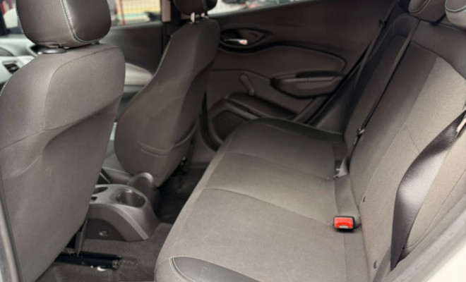 GM - Chevrolet ONIX HATCH LT 1.4 8V FlexPower 5p Mec. 2019 Flex-9