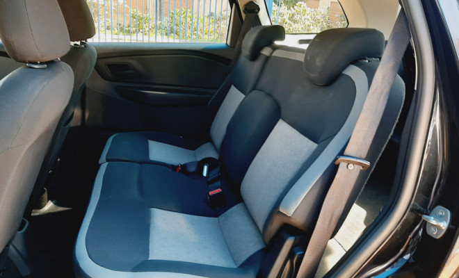 GM - Chevrolet SPIN LT 1.8 8V Econo.Flex 5p Mec. 2018 Flex-4
