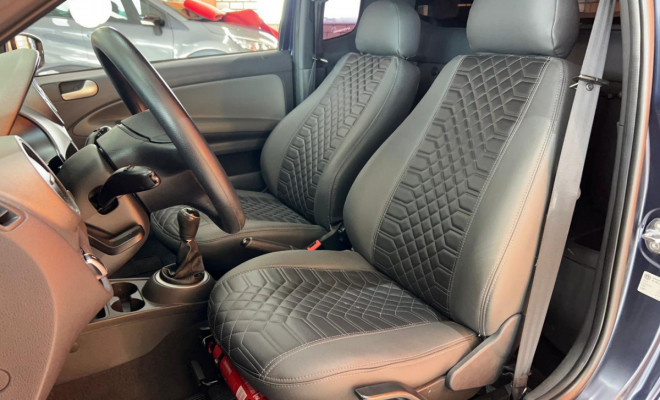 VW - VolksWagen Saveiro CROSS 1.6 T. Flex 16V CE 2015 Flex-8