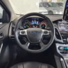 Focus Sedan Titanium 2.0 Aut. 2015 - Completíssimo, Esportivo e com Baixa Quilometragem!-10