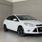 Focus Sedan Titanium 2.0 Aut. 2015 - Completíssimo, Esportivo e com Baixa Quilometragem!-12