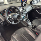 Focus Sedan Titanium 2.0 Aut. 2015 - Completíssimo, Esportivo e com Baixa Quilometragem!-6