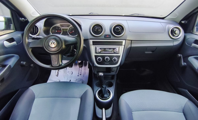 VW - VolksWagen Gol (novo) 1.0 Mi Total Flex 8V 4p 2011 Flex-4