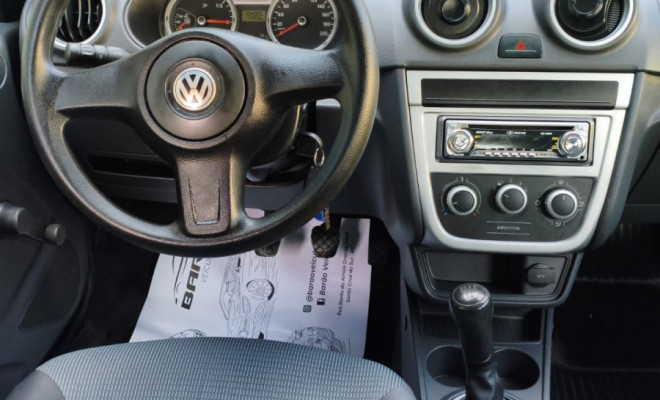 VW - VolksWagen Gol (novo) 1.0 Mi Total Flex 8V 4p 2011 Flex-3