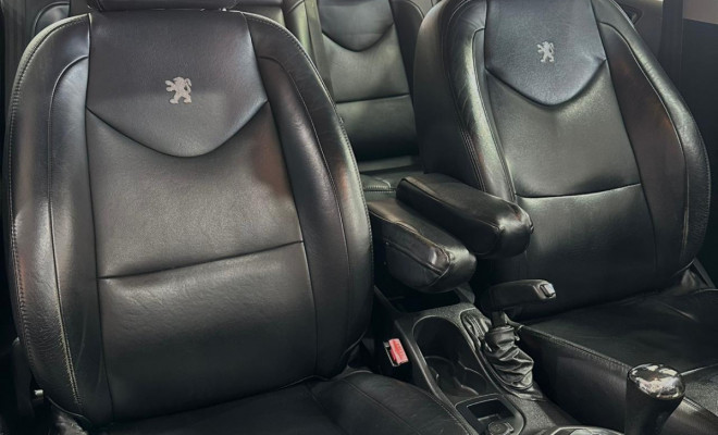 Peugeot 408 Sedan Allure 2.0 Flex 16V 4p Aut. 2014 Flex-6