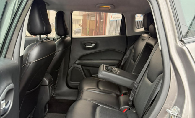 Jeep COMPASS LONGITUDE 2.0 4x4 Dies. 16V Aut. 2018 Diesel-13
