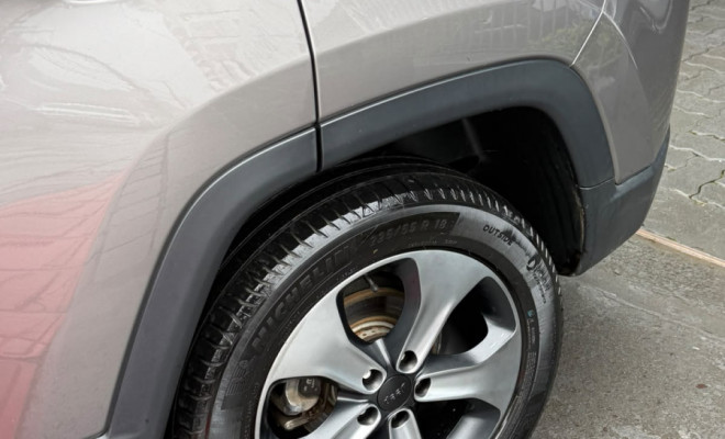 Jeep COMPASS LONGITUDE 2.0 4x4 Dies. 16V Aut. 2018 Diesel-5