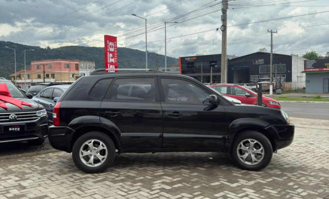 Hyundai Tucson 2.0 16V Aut. 2013 Gasolina-1