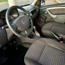 Renault SANDERO Expression 1.0 Hi-Flex - 2013-7