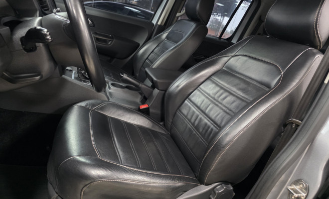 VW - VolksWagen AMAROK Comfor. 3.0 V6 TDI 4x4 Dies. Aut. 2022 Diesel-7