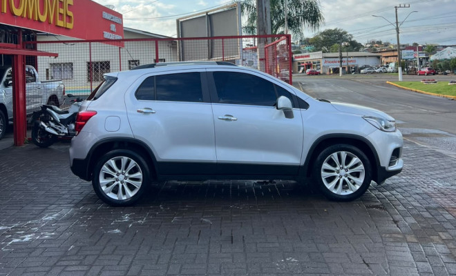 GM - Chevrolet TRACKER LTZ 1.4 Turbo 16V Flex 4x2 Aut. 2017 Flex-4