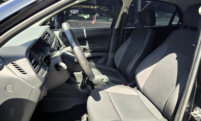 Volkswagen Gol 1.0 MPI 2023 | Completo | Econômico | Guarujá-6