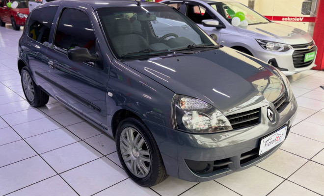 Renault Clio Authentique 1.0 2011-1