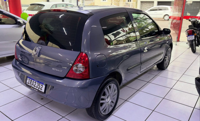 Renault Clio Authentique 1.0 2011-3
