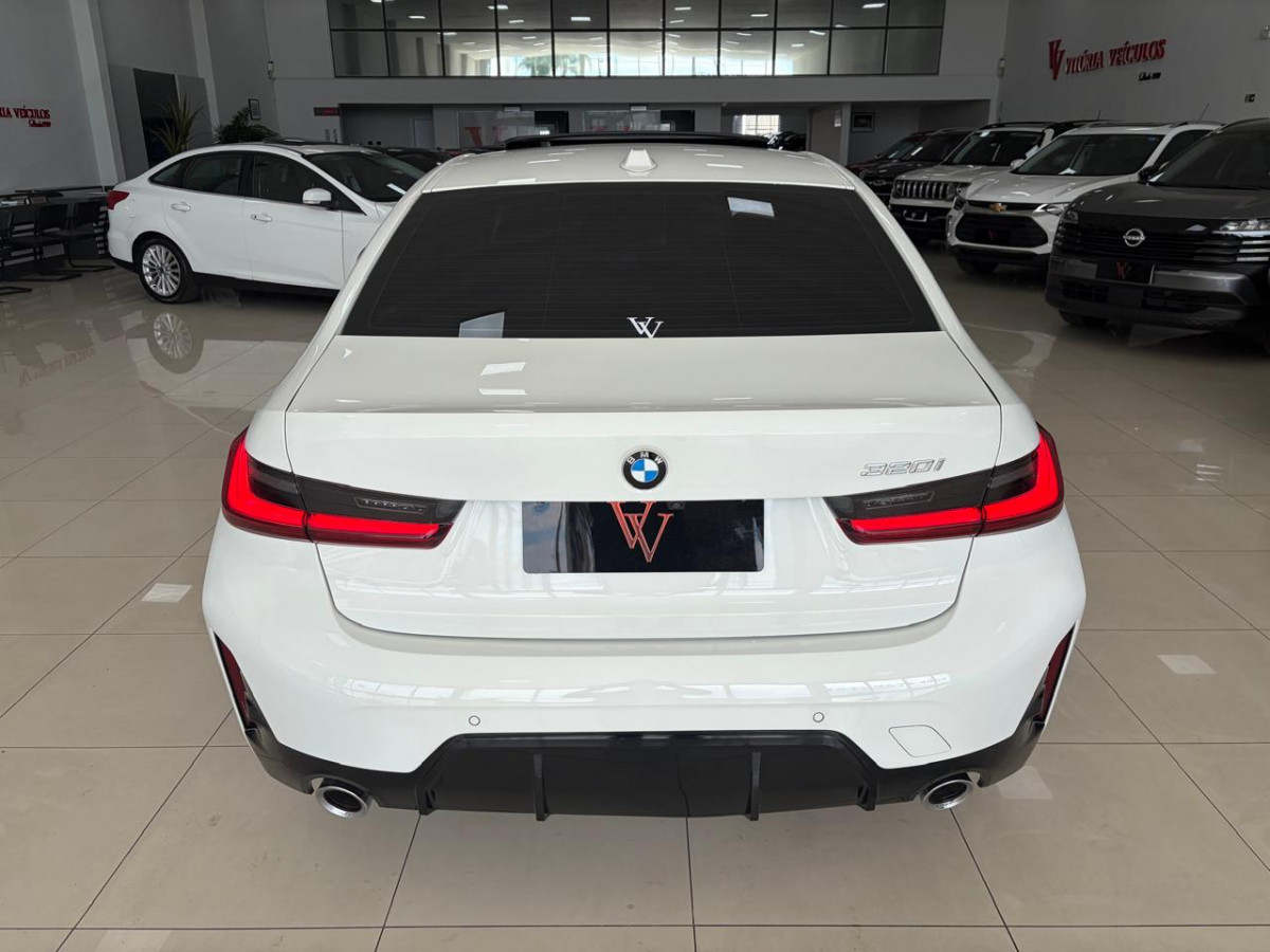 BMW 320i 2.0 Tb M Sport A.flex M.sport 4P - foto 11