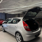 Hyundai i30 2.0 16V 145cv 5p Aut. 2011 Gasolina-11