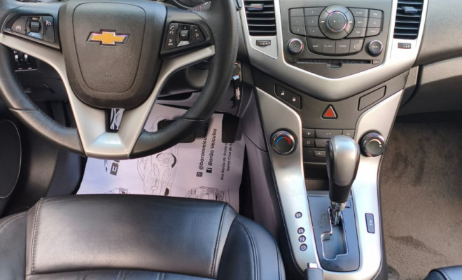 GM - Chevrolet CRUZE HB Sport LT 1.8 16V FlexP. 5p Aut 2013 Flex-4