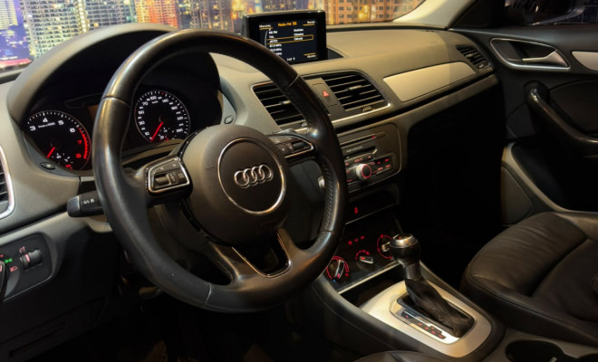 Audi Q3 1.4 TFSI/TFSI Flex S-tronic 5p 2017 Gasolina-8