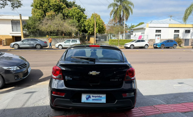 GM - Chevrolet CRUZE HB Sport LT 1.8 16V FlexP. 5p Aut 2012 Flex-9