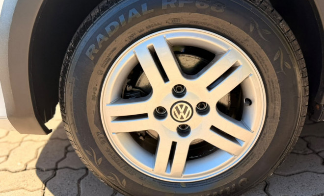 VW - VolksWagen Saveiro Trendline 1.6 T.Flex 8V 2015 Flex/COMPLETA-7