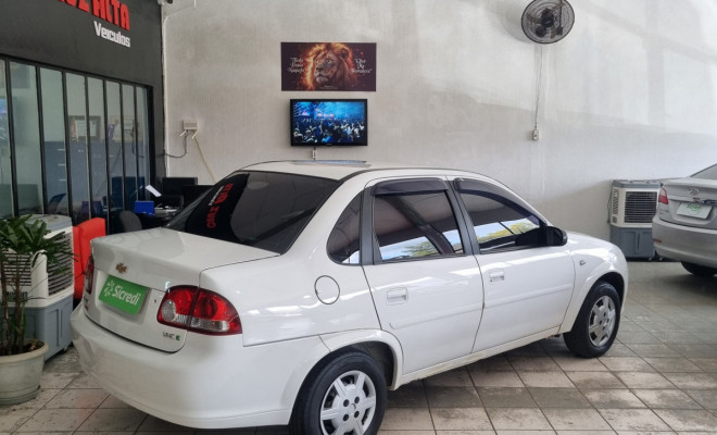 GM - Chevrolet Classic Life/LS 1.0 VHC FlexP. 4p 2013 Flex-2
