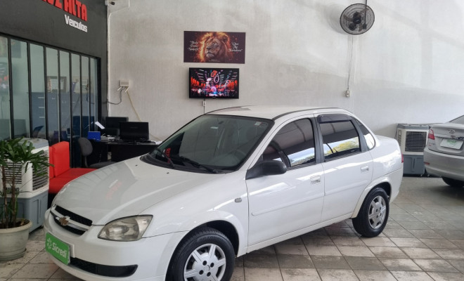 GM - Chevrolet Classic Life/LS 1.0 VHC FlexP. 4p 2013 Flex
