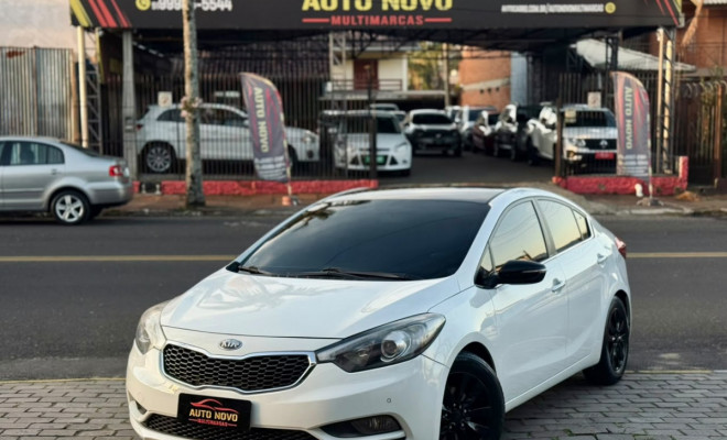 Kia Motors Cerato 1.6 16V  Flex  Aut. 2014 Flex
