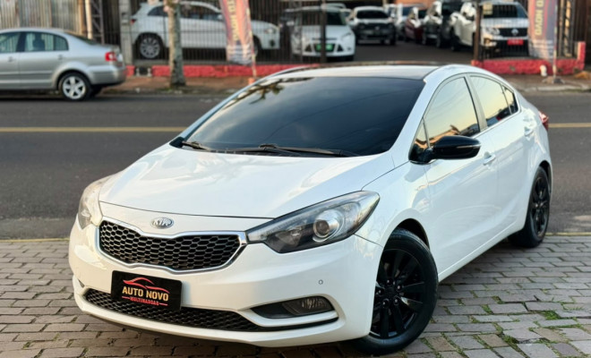 Kia Motors Cerato 1.6 16V  Flex  Aut. 2014 Flex-0