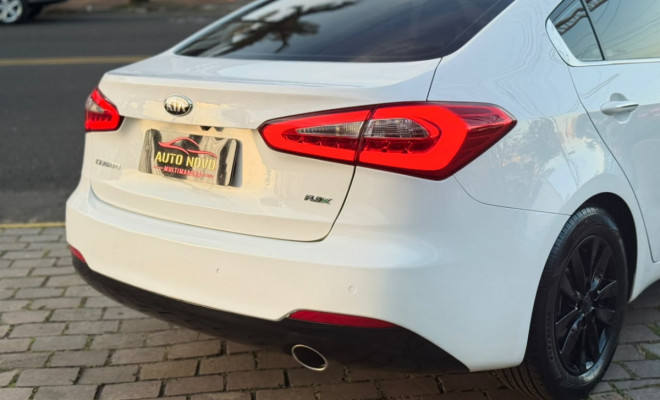 Kia Motors Cerato 1.6 16V  Flex  Aut. 2014 Flex-5