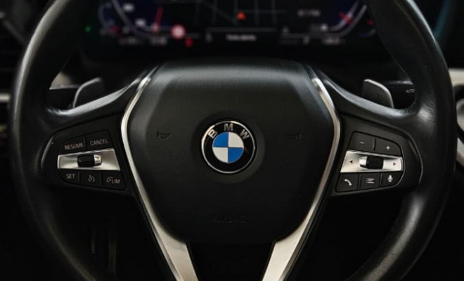BMW 320i 2020 Flex-12