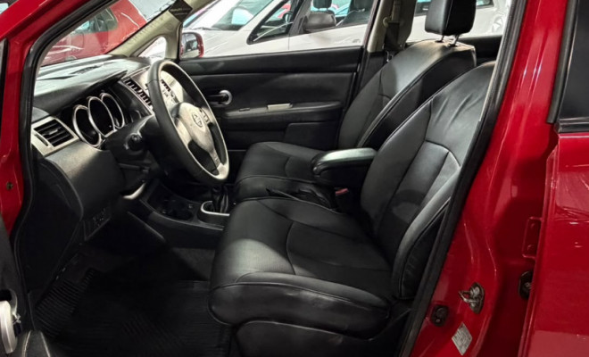Nissan TIIDA Sedan 1.8 16V Flex Fuel 4p 2012 Flex-9