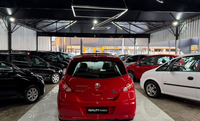 Nissan TIIDA Sedan 1.8 16V Flex Fuel 4p 2012 Flex-3