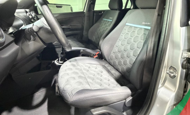 VW - VolksWagen Gol SELEÇÃO 1.0 Mi Total Flex 8V 5p 2014 Flex-5