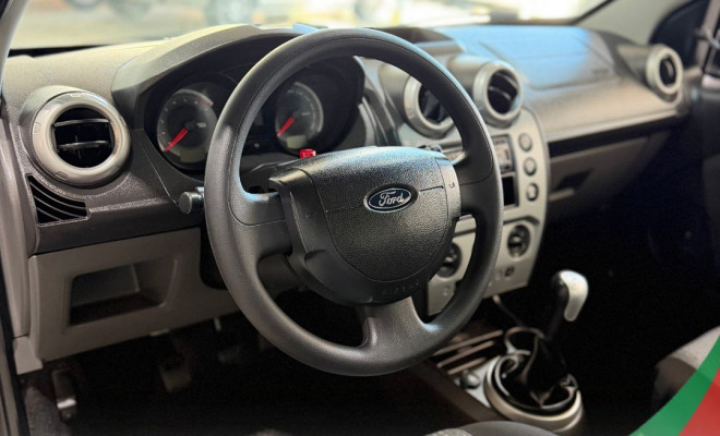 Ford Fiesta Sed. 1.6 8V Flex 4p 2012 Flex-2