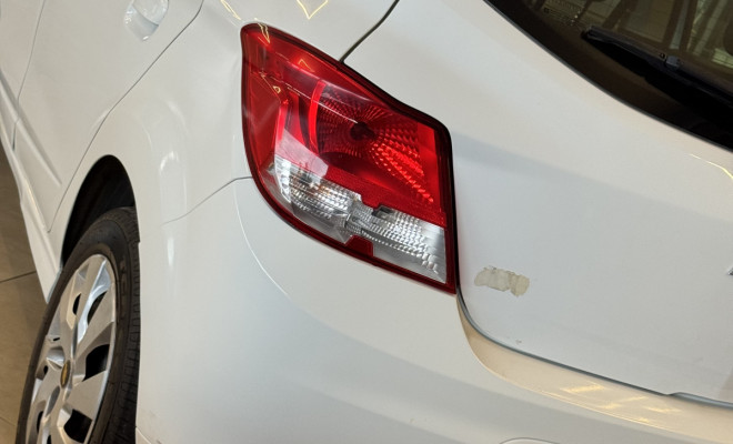 GM - Chevrolet ONIX HATCH LT 1.0 8V FlexPower 5p Mec. 2015 Flex-17