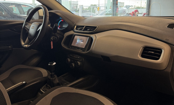 GM - Chevrolet ONIX HATCH LT 1.0 8V FlexPower 5p Mec. 2015 Flex-10