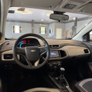 GM - Chevrolet ONIX HATCH LT 1.0 8V FlexPower 5p Mec. 2015 Flex-8