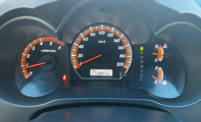 Toyota Hilux CD SRV D4-D 4x4 3.0 TDI Diesel Aut 2012 Diesel-0