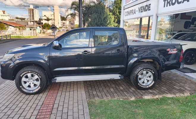 Toyota Hilux CD SRV D4-D 4x4 3.0 TDI Diesel Aut 2012 Diesel-12