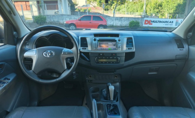 Toyota Hilux CD SRV D4-D 4x4 3.0 TDI Diesel Aut 2012 Diesel-3